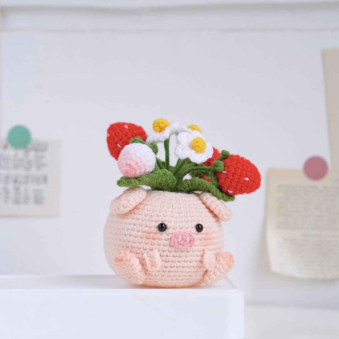 Strawberry Pig Pot Crochet Pattern