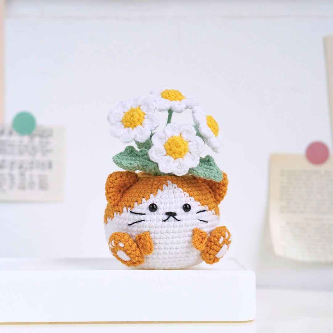 Daisy Kitty Pot Crochet Pattern