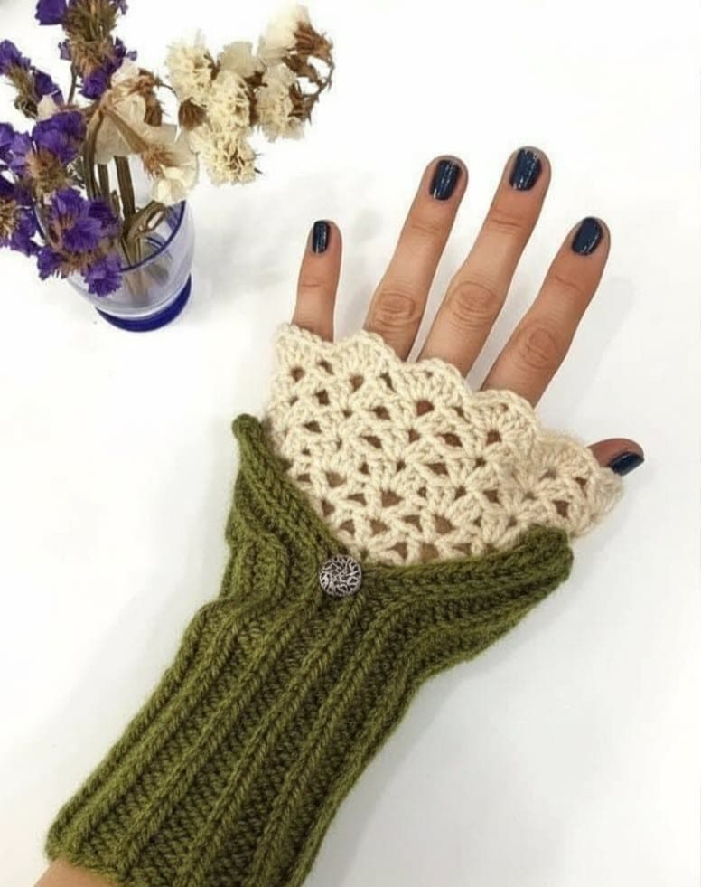 Victorian Crochet Fingerless Gloves Pattern