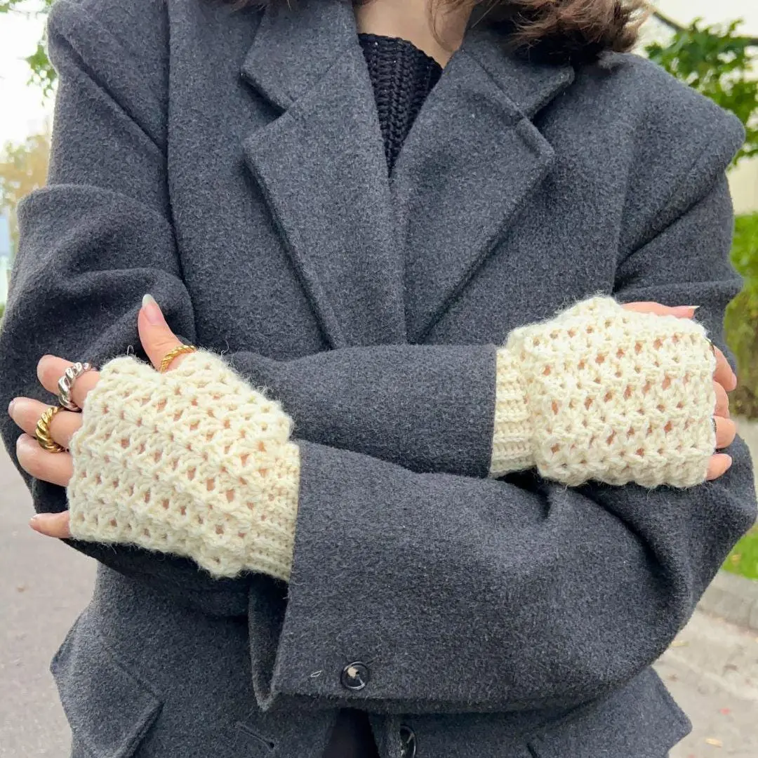 Handwarmers Crochet Fingerless Gloves Pattern